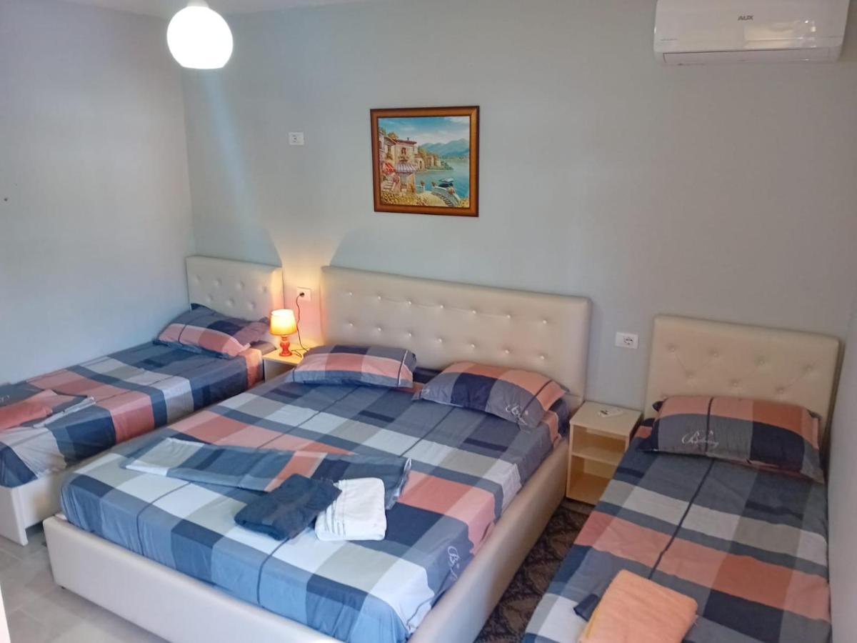 Ziku Hotel *